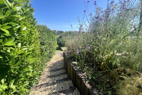 Rear Garden: