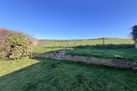 Rear Garden: