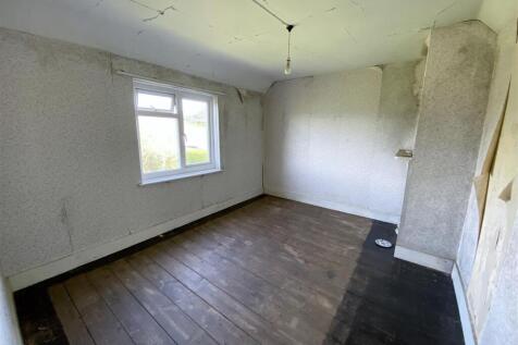 Bedroom 3: