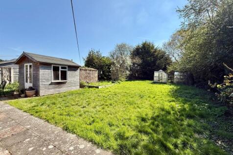 Rear Garden: