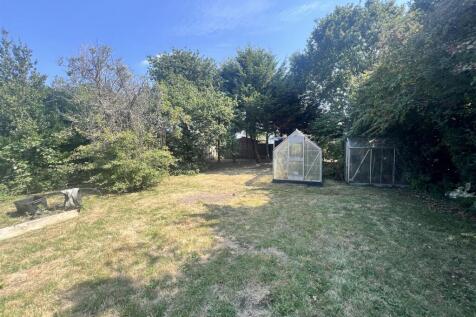 Rear Garden: