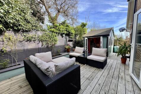 Rear Garden: