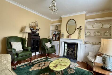 Sitting Room: