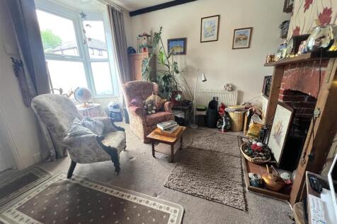 Sitting Room: