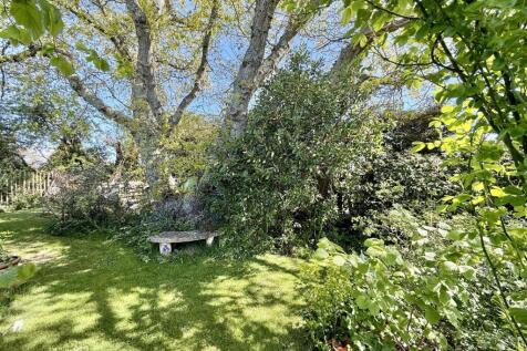 Rear Garden: