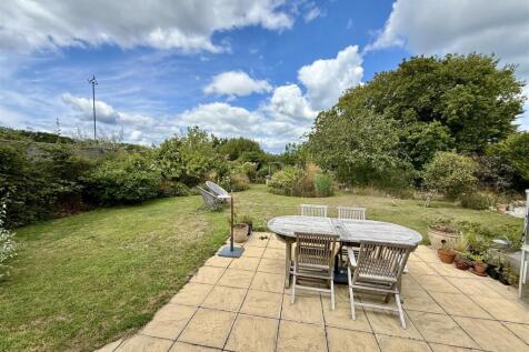 Rear Garden: