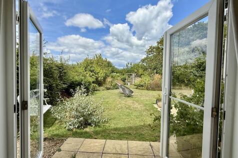 Rear Garden: