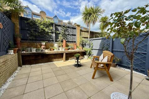 Rear Garden: