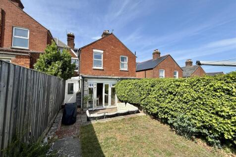Rear Garden: