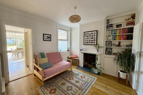 Living Room: