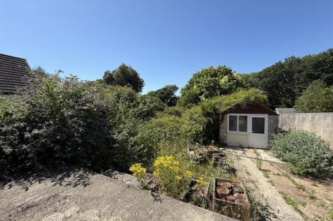Rear Garden: