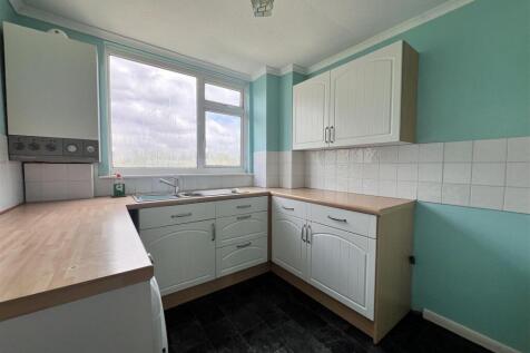Kitchen: