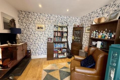 Kitchen/Dining/Family Room: