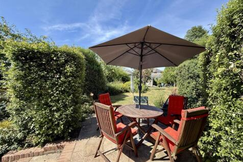 Rear Garden: