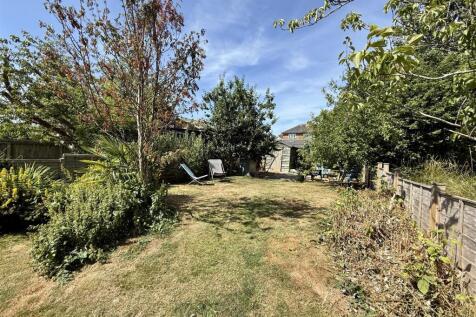 Rear Garden: