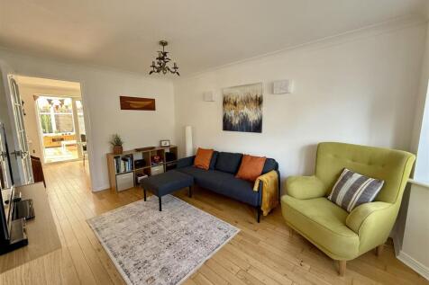 Sitting Room: