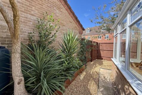Rear Garden: