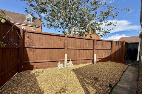 Rear Garden: