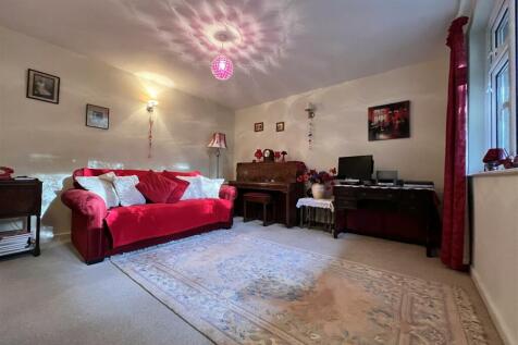 Bedroom Three/Sitting Room: