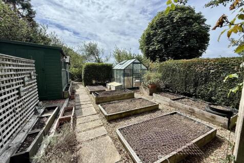 Rear Garden:
