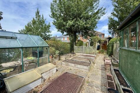 Rear Garden: