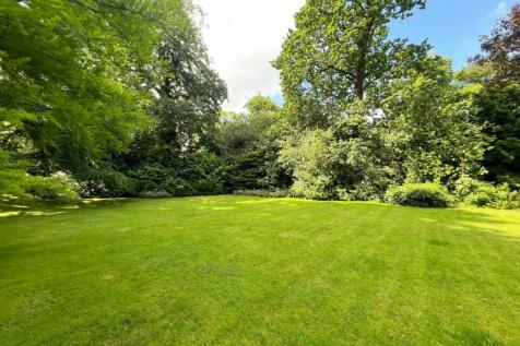 Communal Grounds