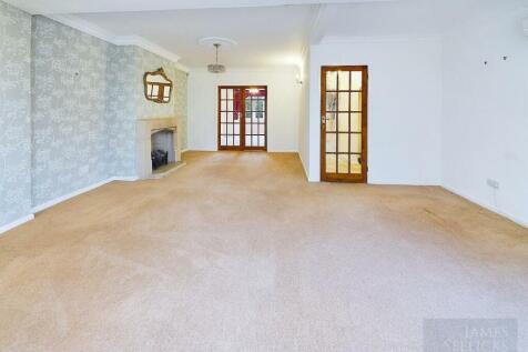 Extended Rear Reception Room