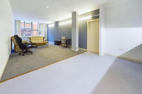 Open Plan Living/Dining/Kitchen
