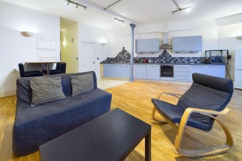 Open Plan Living/Dining/Kitchen