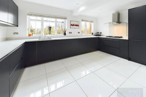 Extended Living Kitchen