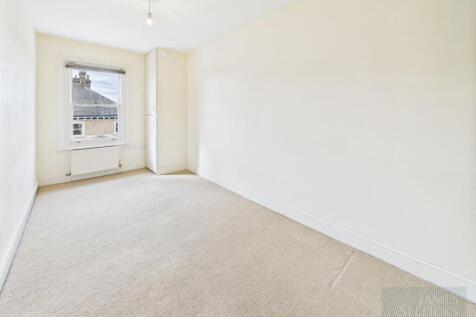 Double Bedroom 2