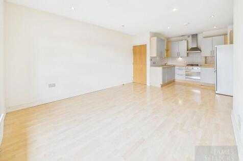 large open plan living/dining/kitchen