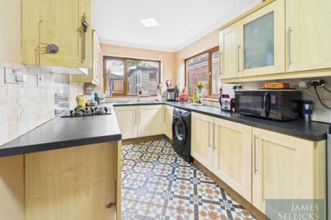 Living/Dining Kitchen