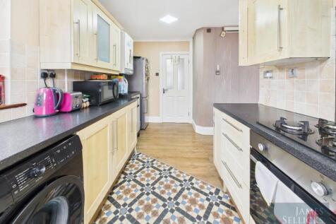Living/Dining Kitchen