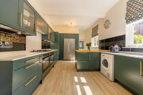 Refitted Breakfast Kitchen