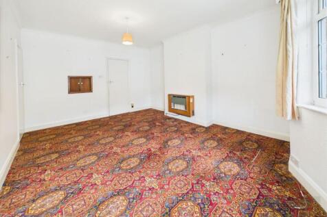 Sitting/Dining Room