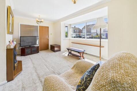 &#39;L&#39; shaped Sitting/Dining Room
