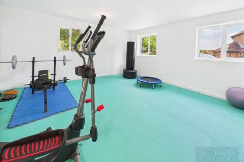 Gym (former garage)