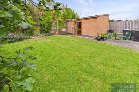 Garden/Outbuilding