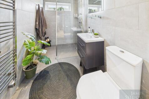 Ground Floor Shower Room