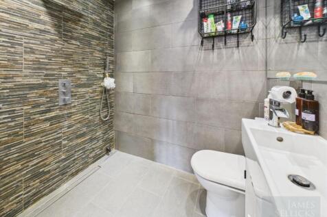 Ground Floor Wet Room