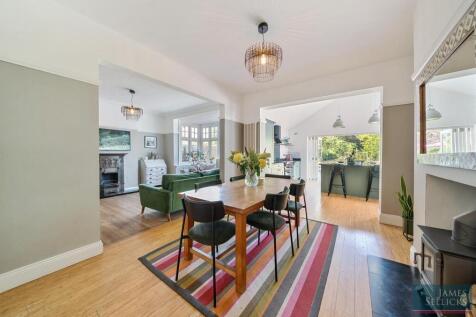 Open Plan Living, Dining, Kitchen Area