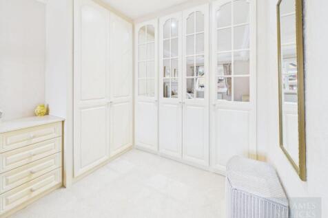 Dressing Area