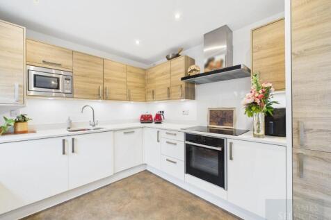 Living/Dining Kitchen