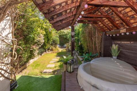 Property Image 15