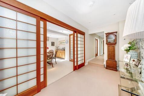 INNER HALLWAY