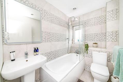 HOUSE BATHROOM
