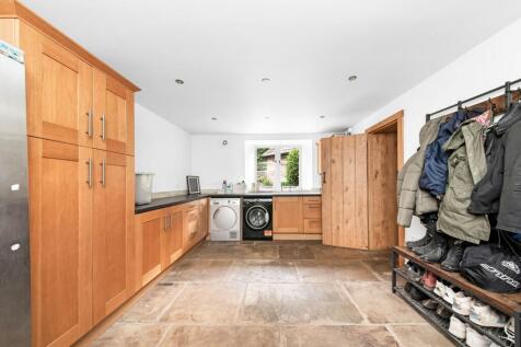 UTILITY/BOOT ROOM