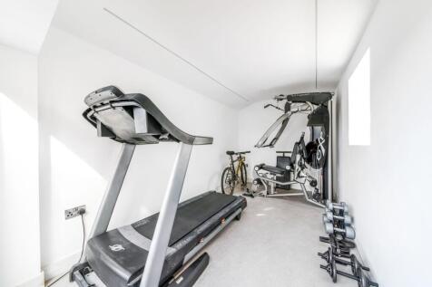 GYM/GARDEN ROOM