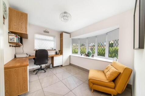 OFFICE/BEDROOM FOUR